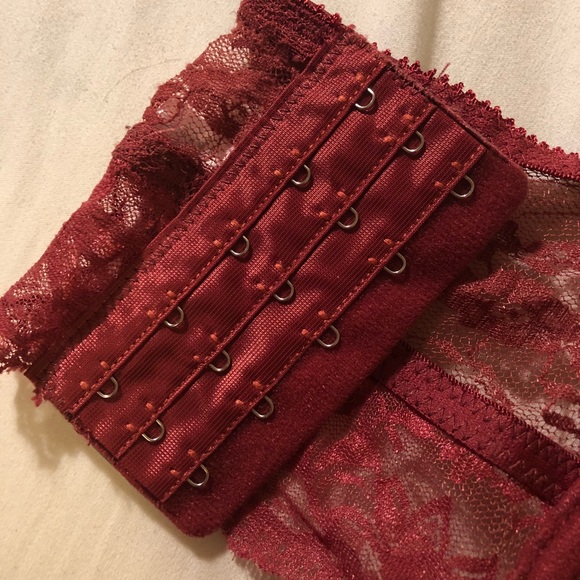 Strapless Bralette - Picture 3 of 3